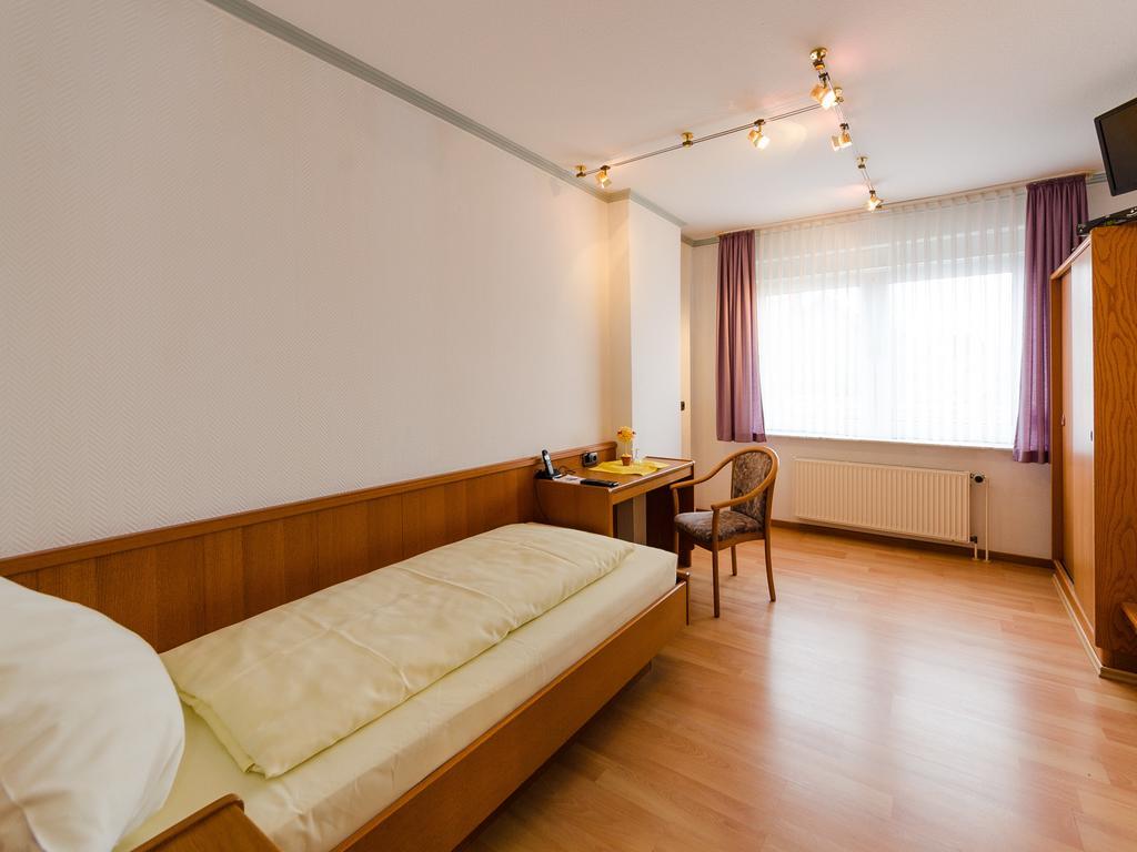 Landhotel Hamburger Hof Nettlingen Bilik gambar